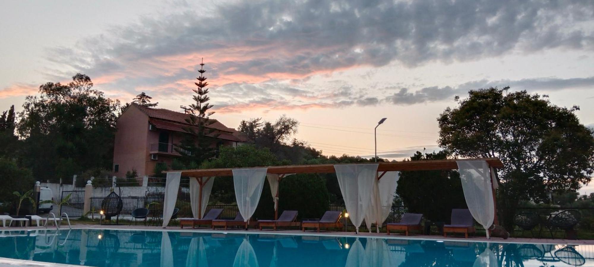 Euphoria Complexb Daire Kávos Dış mekan fotoğraf